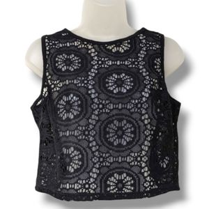 Crochet Lace Top Bisou Bisou Sleeveless Cropped Black Small